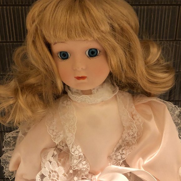 Blonde Hair/Blue Eyed Porcelain Doll in Pink Satin and Lace Dress - Picture 2 of 9